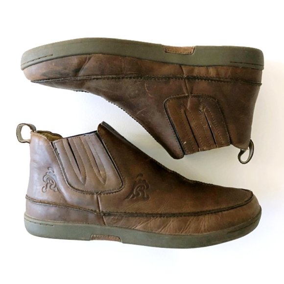 olukai mens leather shoes